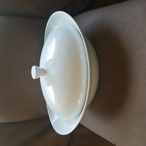 NWOT Porcelain Covered Serving Dish